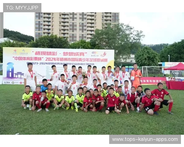 中国足球青训与海外俱乐部建立联系，中国足球青训俱乐部排名